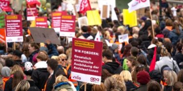 Demo der Wiener Elementarpädagog*innen am 02.10.2024